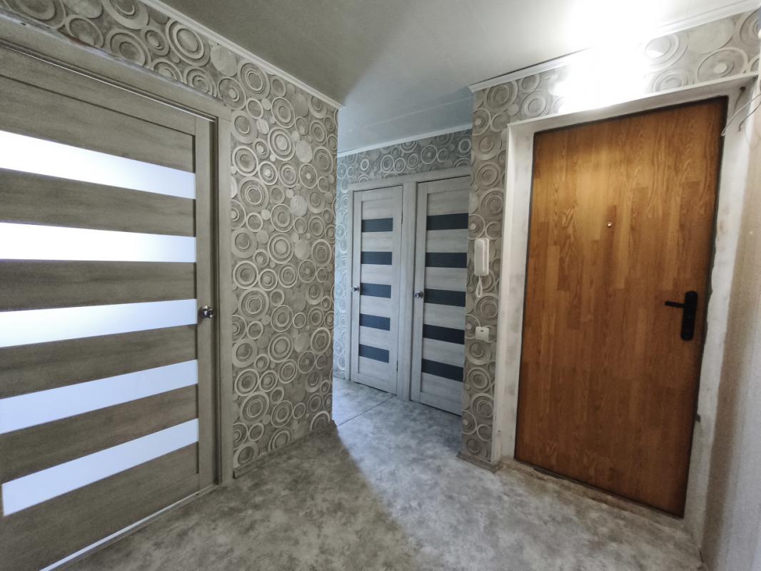 Продам 2х комнатную квартиру - ул. - Оренбург