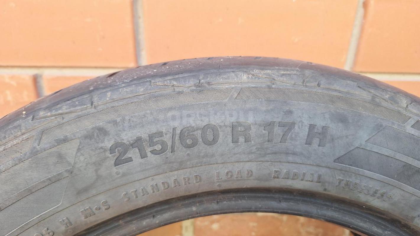 Продам 215/60/17 Continental - Орск